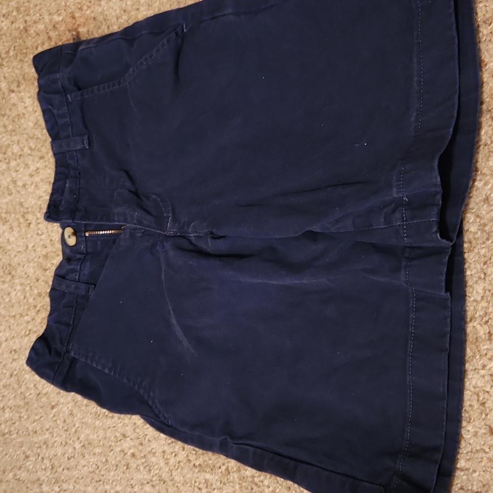 Boys size ten regular crown and ivory short